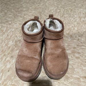 UGG Classic Ultra Mini